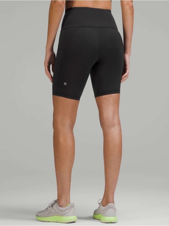 lululemon athletica Pants - Lululemon wunder train biker shorts -with pockets  size 6